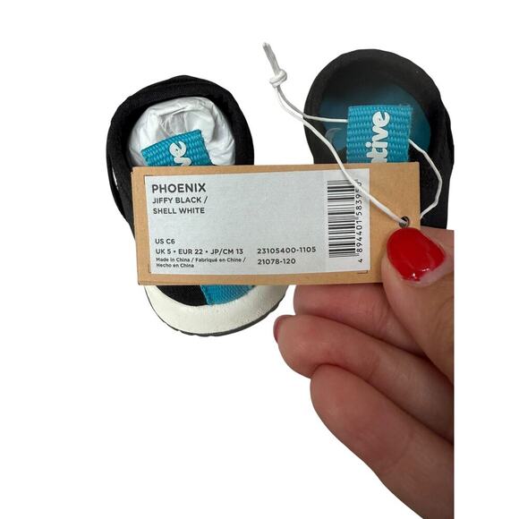 Native Kids Jiffy Black Shell White Slip On Rubber Sole Phoenix Shoes Size 6 - Picture 7 of 9